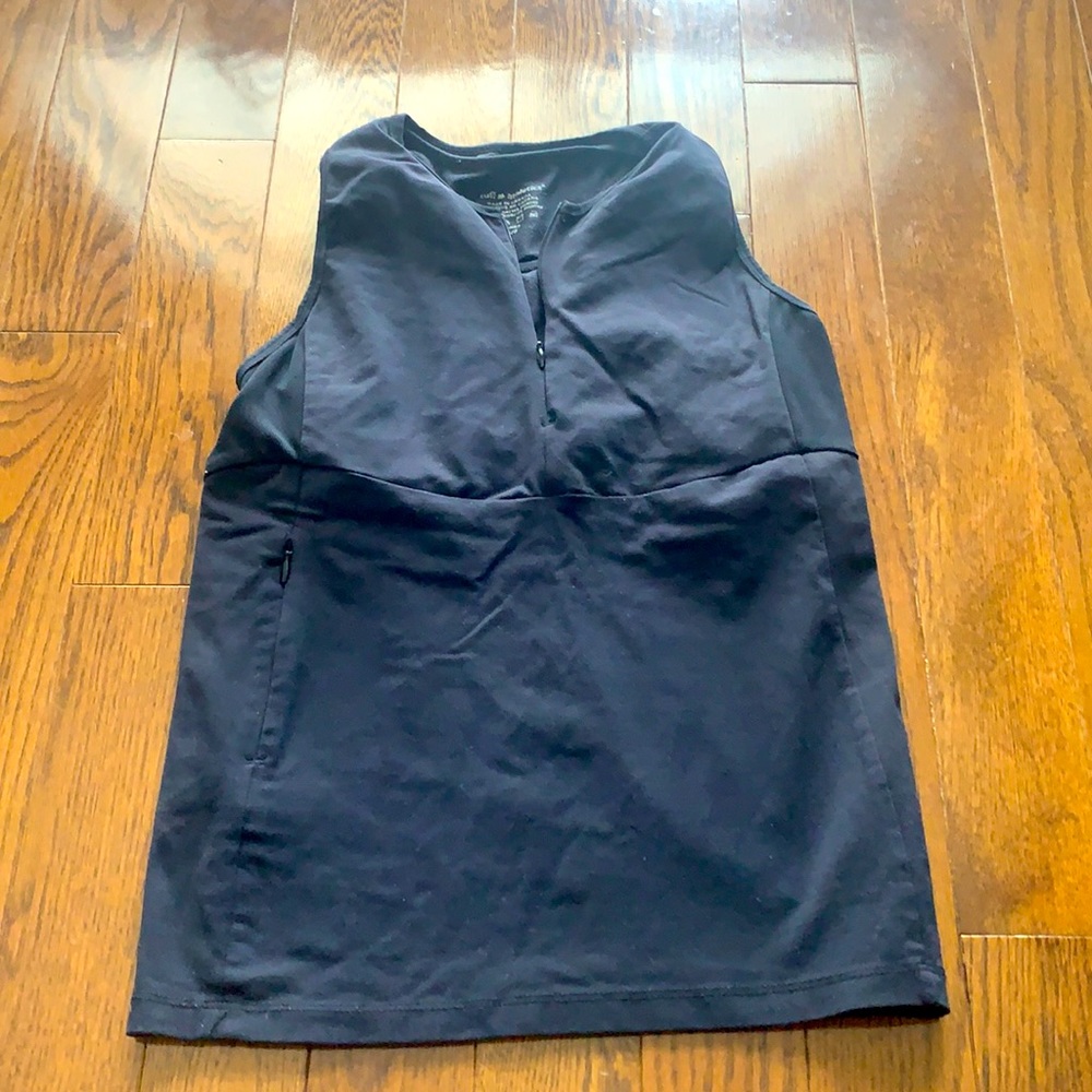 Black Fitted Exercise DriFit Tank Top - Small